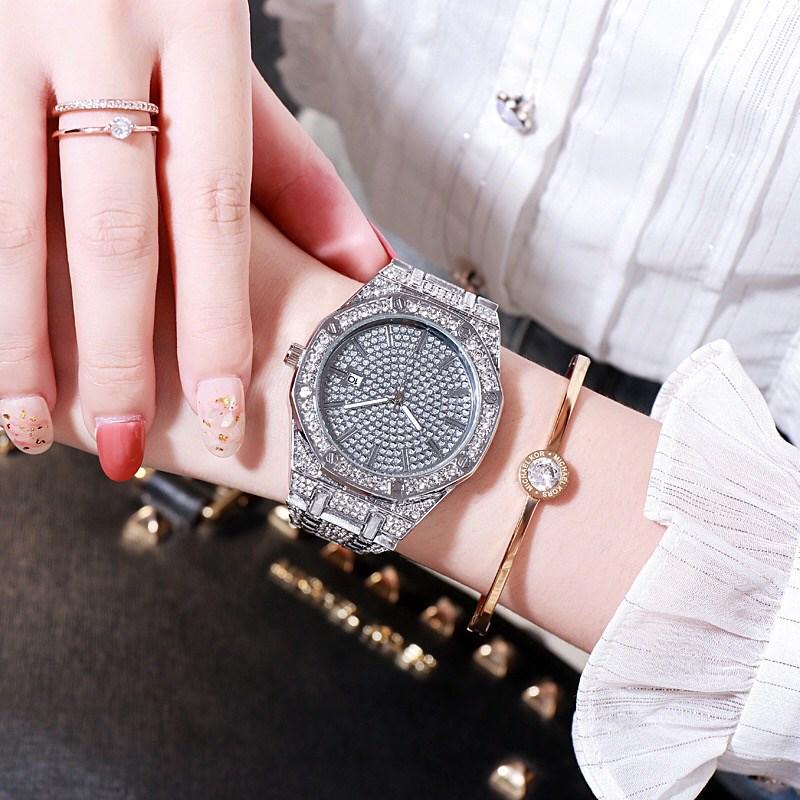 

Мужские хип-хоп кварцевые часы с календарем, инкрустированные бриллиантами – Модный дизайн с полным бриллиантовым покрытием