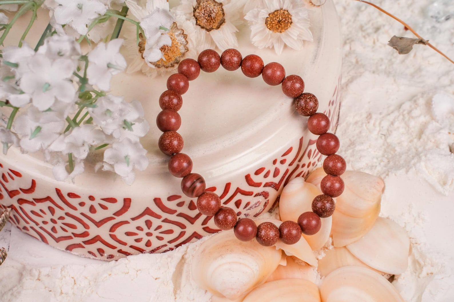 

Енергетичний браслет з червоного золотого каменю, Блискучий кристал для мотивації та сили, Цілющий браслет з намистин для чоловіків та жінок, Подарунок ручної роботи для нього/ неї червоний/золотий