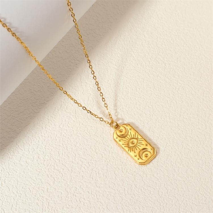Women's Waterproof Star Pendant Necklace with Pearls Chain 18K Gold Plated Stainless Steel Materials Stylish Outfiuts