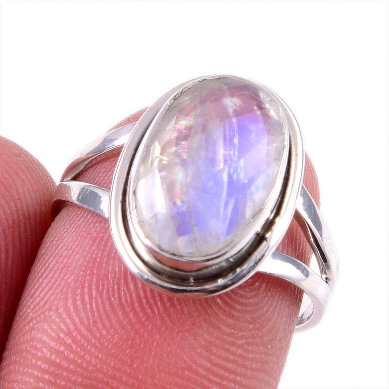 

Natural Rainbow Moonstone Gemstone 925 Solid Sterling Silver Ring Size 7 c8U80