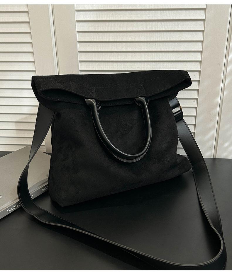 Vintage Suede Large Capacity 2025 New Design Casual Versatile High Sense Shoulder Bag Messenger Bag Women