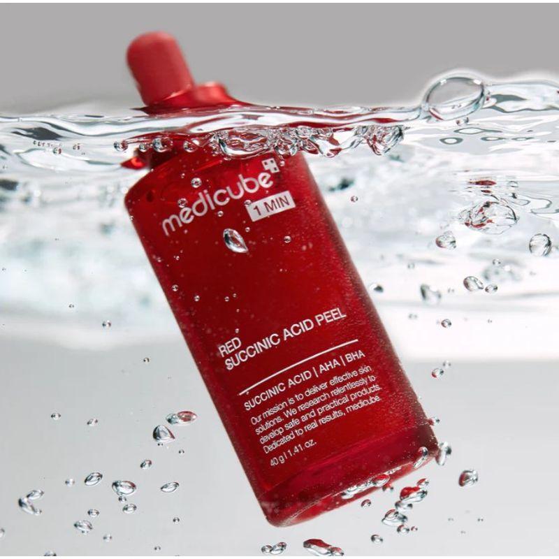 Medicube Rotes Akne Bernsteinsäure Peeling 40g