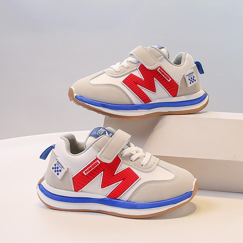 

2025 Весна и Осень Новые Повседневные Дышащие Кроссовки для Мальчиков Девочки Корейская Версия Обувь для Бега для Детей Среднего и Старшего Возраста Детская Обувь Forrest Gump 26-31 yards, 6 pairs in one hand красный