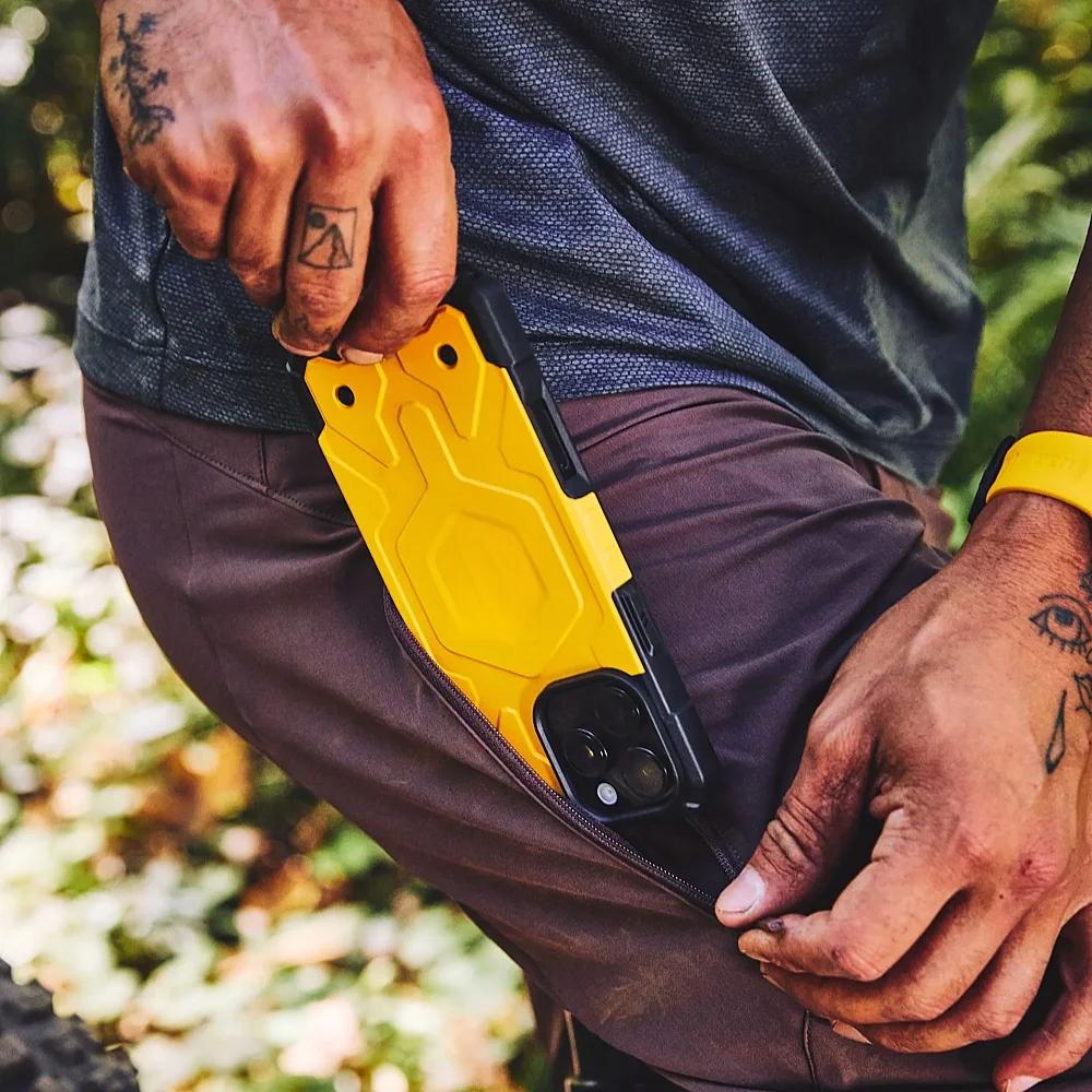 Limited Edition Pathfinder Heavy Duty Rugged Otter Armor Box Case for IPhone 16 Pro Max Shockproof Protective Cover with Magnetic Wireless Charging