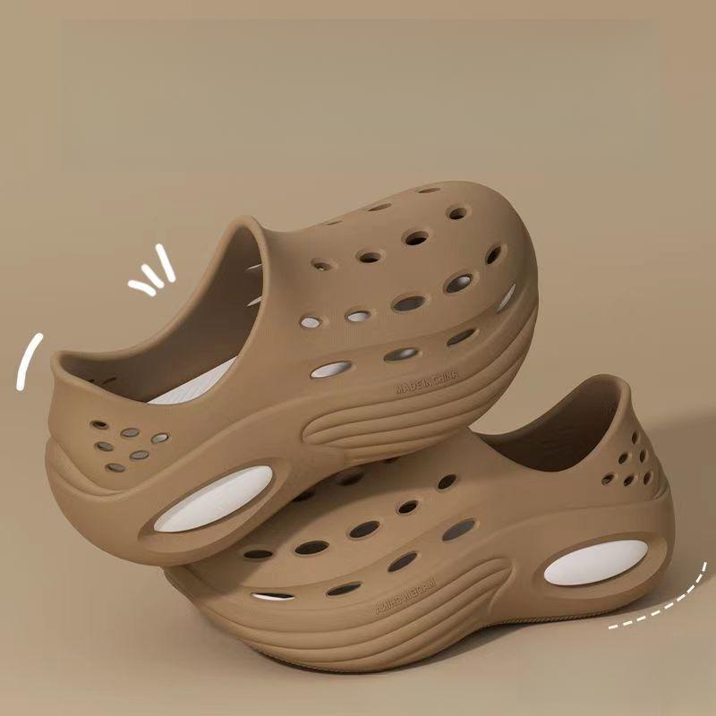 Summer Men's Outdoor Perforated Shoes EVA Thick Sole Wading Shoes Casual Sports Sandals