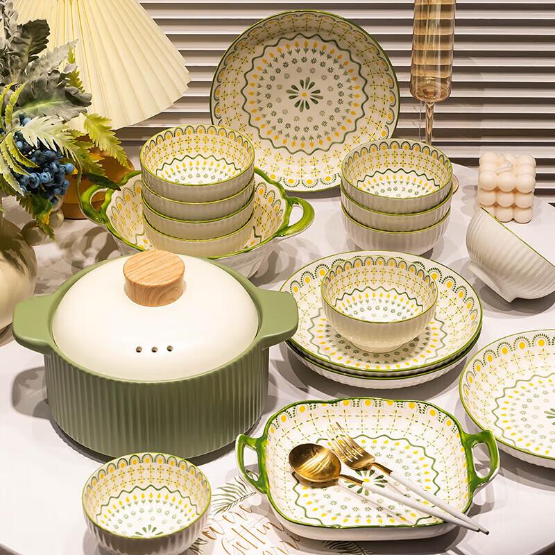 Shumang 45-Piece Japanese Ceramic Dinnerware Set with Casserole