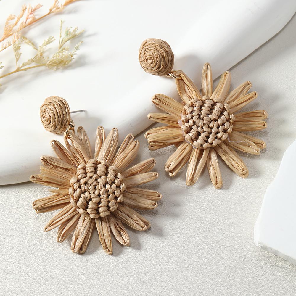 Bohemian Handmade Raffia Earrings for Women - Summer Retro Beach Style Woven Vine Studs