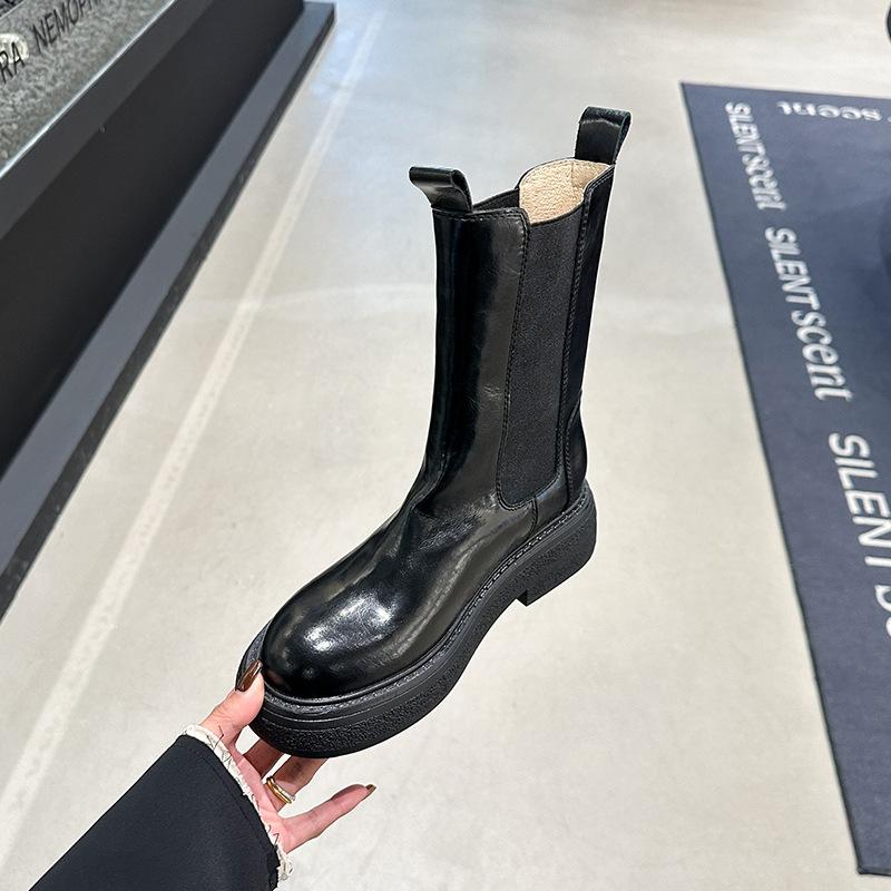 Short boots women's autumn and winter new shoes versatile retro round head thick-soled cigarette boots medium tube thin Martin boots