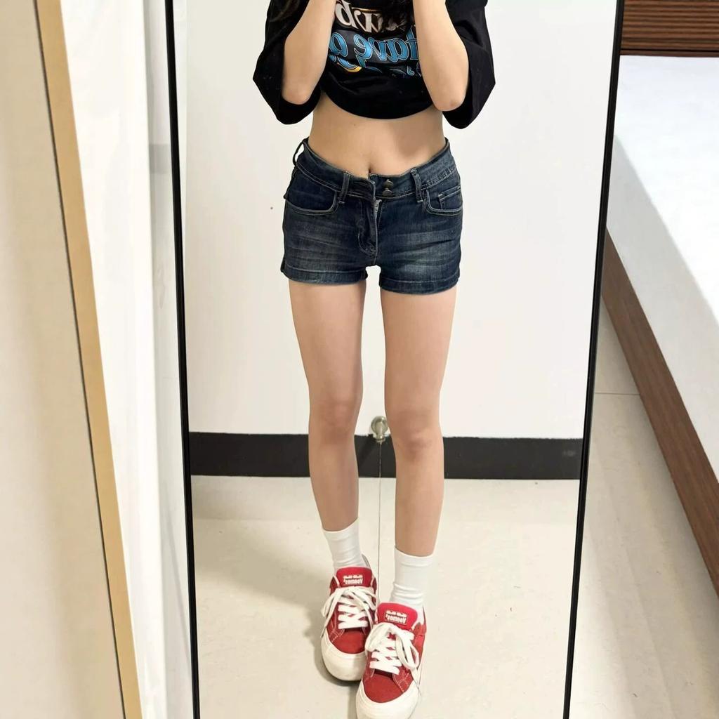 Damen Niedrige Taille Dunkelblaue Jeans-Shorts Slim Fit Booty Shorts Lässige Streetwear Heißhosen