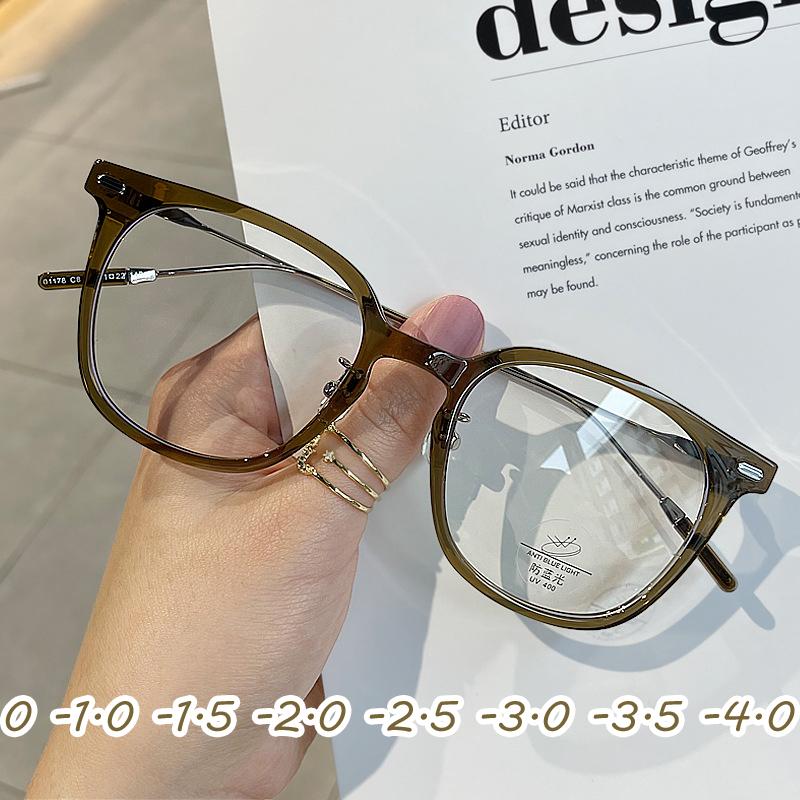 Latest Blue Light Filteringweight Ray Myopia Glasses Timeless Nearsighted Eyeglasses Women And Men Computer Use Short Sight Eyewear Diopters Gafas
