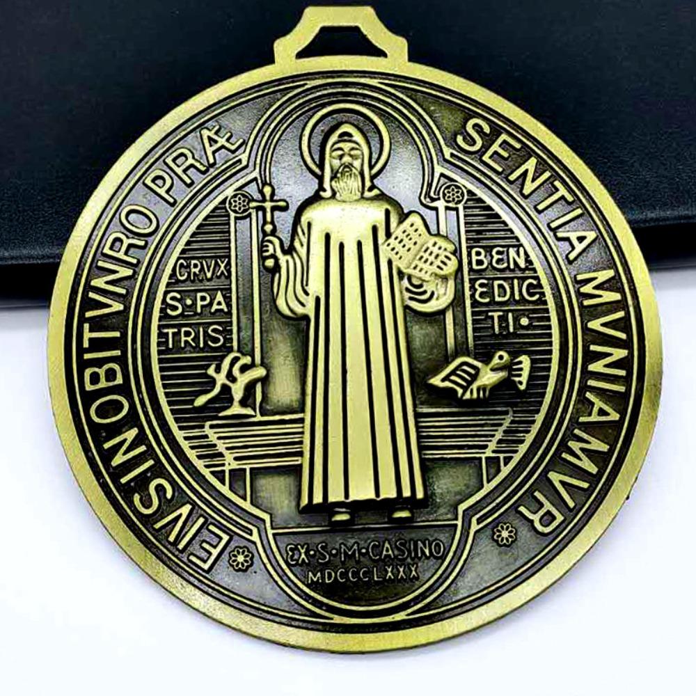 Extra Large Saint Benito Medal 5 Inch Vintage Brass Saint Benedict Round Prize Home Decor Pendant Zinc Alloy