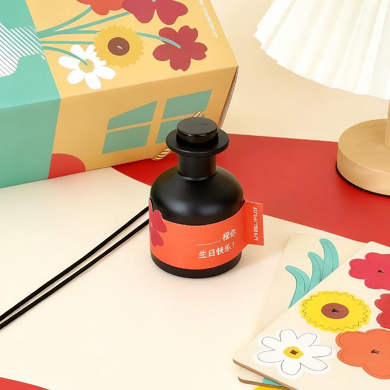 Elegant Spark-Free Aroma Diffuser Gift Box - Perfect Birthday Present for Girlfriend or Best Friend