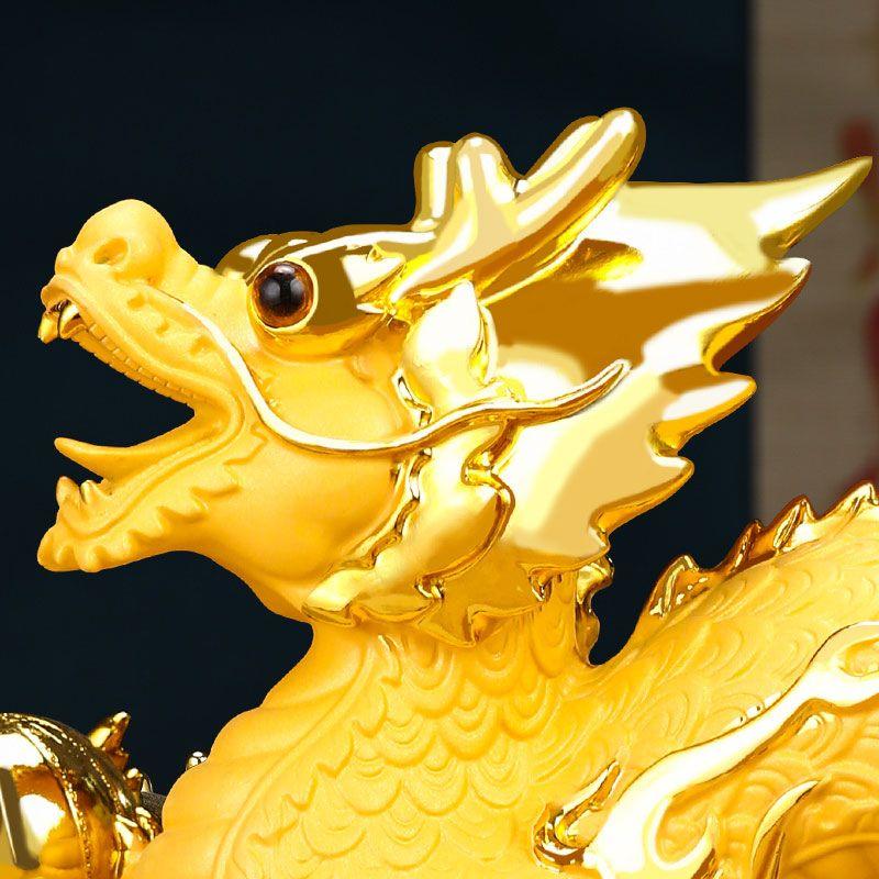 Chiński styl Zhaocai Fengszhui Złoty Smok Ornament Bogactwo Przyciąga Szczęśliwego Smoka Maskotka Dekoracja Pulpitu
