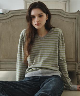 Wednesday Oasis For Woman Washable Mild Stripe V-Neck Knit_Gray(Wc26Kn11)