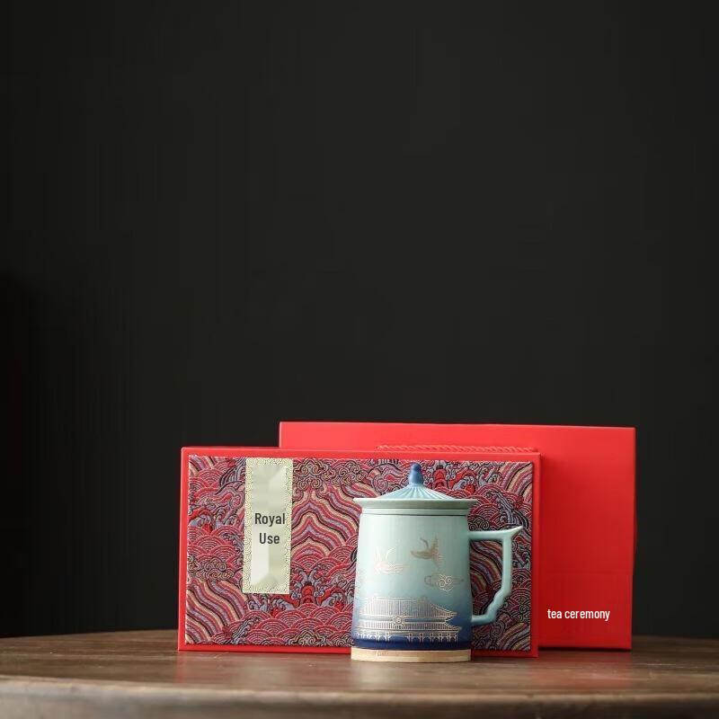 Dehua Ceramic Royal Crane Office Mug with Lid