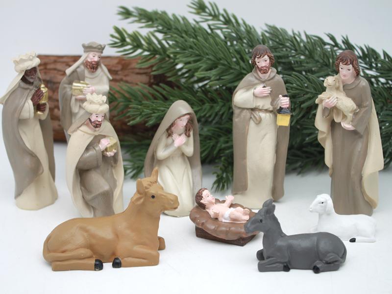 Christmas Nativity Scene 10 Figures - Holy Family, Three Kings, Crib