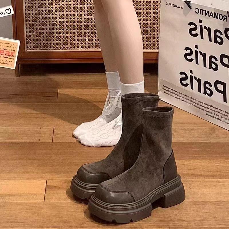 

МОДНЕ ВЗУТТЯ Чоловічі дихаючі спортивні кросівки Спортивне взуття для бігу Відкритий жіночий теніс Тренажер для тренажерного залу 40 темно-коричневого кольору