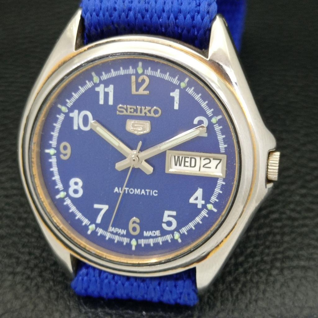 Gebrauchte Vintage Seiko 5 Automatik 7S26A Japan Herrenuhr mit blauem Zifferblatt a433235-2