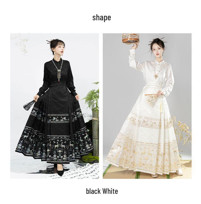 Nanxiang Jinxia [Nine-Colored Deer] Petite Women’s Hanfu: Slimming Horse Face Skirt Set