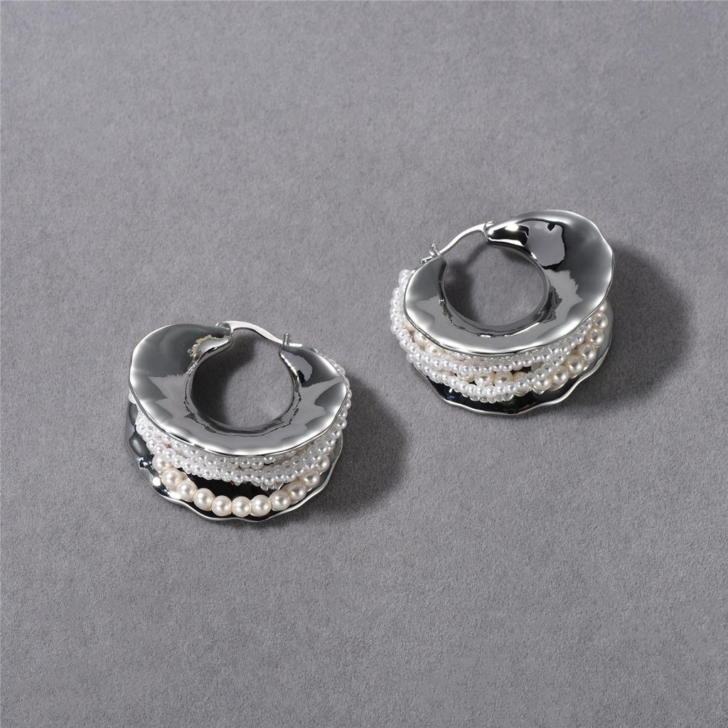 Light Luxury Heavy Industry Silver Texture Circle Pearl Earrings Ear Buckles Niche Design Sense Exaggerated Personality Earrings Women