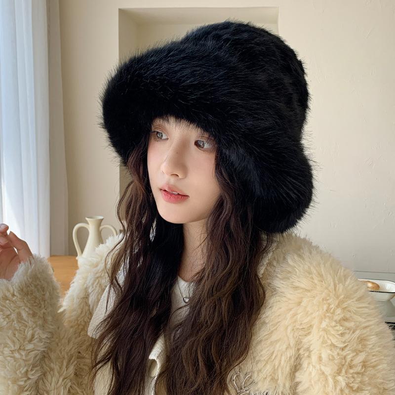 Winter Hat Women's Plush Bucket Hat Fashionable Cold Protection Ear Protection Plush Hat Basin Hat
