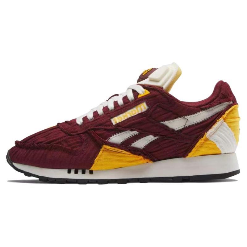 

Reebok Market X Reebok Classic Leather Pump Classic Burgundy Sneakers 100069829 36.5