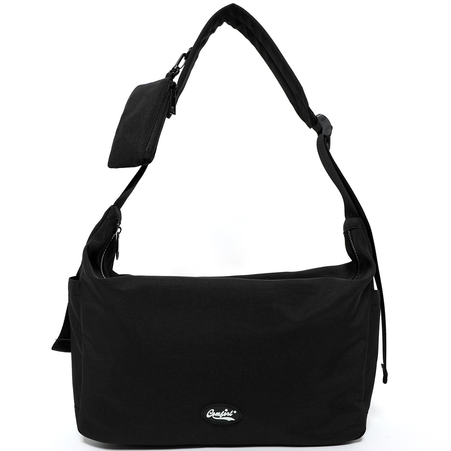 

Sports and leisure messenger bag women s large-capacity dumpling bag lightweight sports fitness backpack men s shoulder bag travel bag чорний