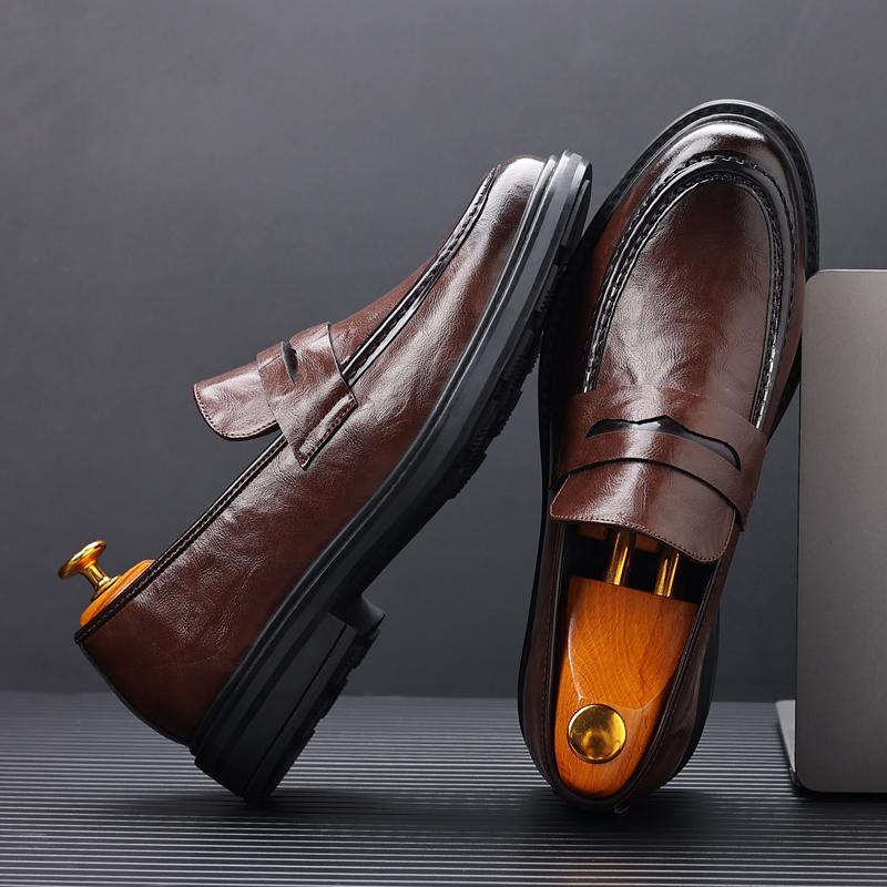 Business Dress Loafers Man Genuine Leather Casual Business Dress Shoes Retro Slip On Flats Men's Leisure Moccasins Party Loafers