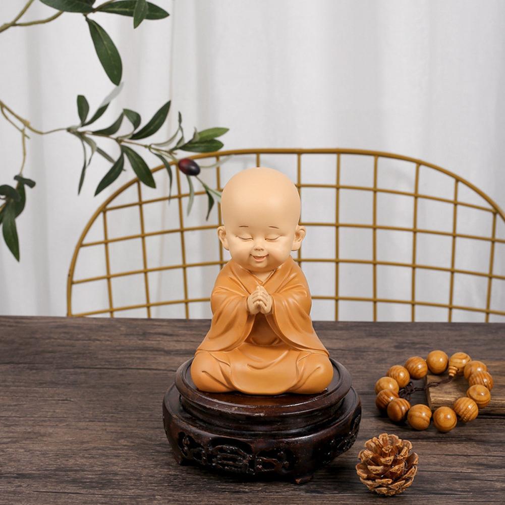 Car Small Monk Buddhist Statues Ornaments Resin Buddha Figurine Sculpture Handmade Miniatures Room Decoration Crafts Gifts