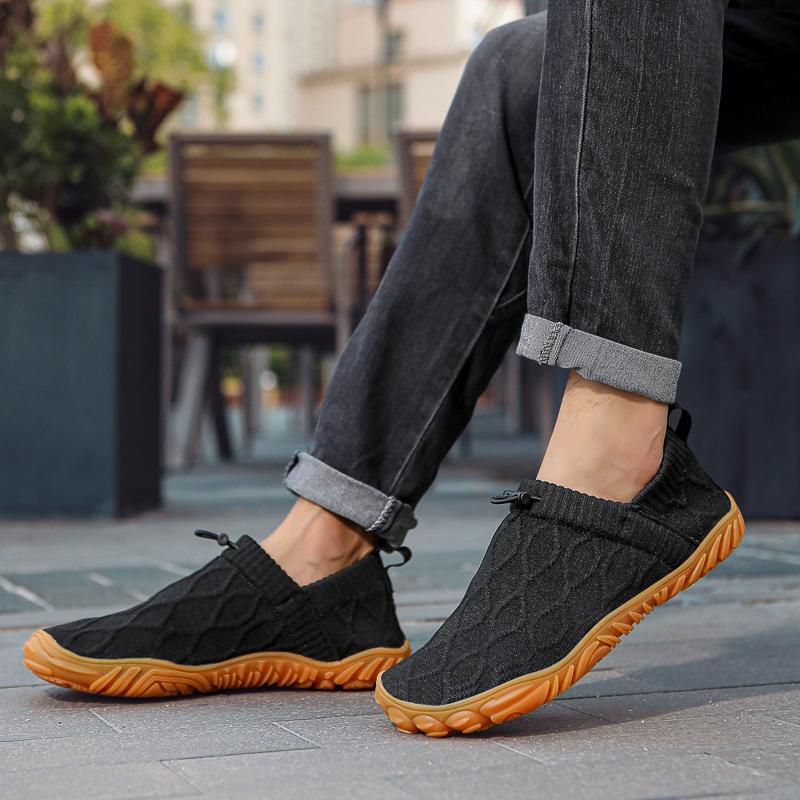 Minimalist Men's Barefoot Shoes Anti Slip Breathable Knitting Walking Shoes for Men Wear-resistant Lightweight Running Sneakers