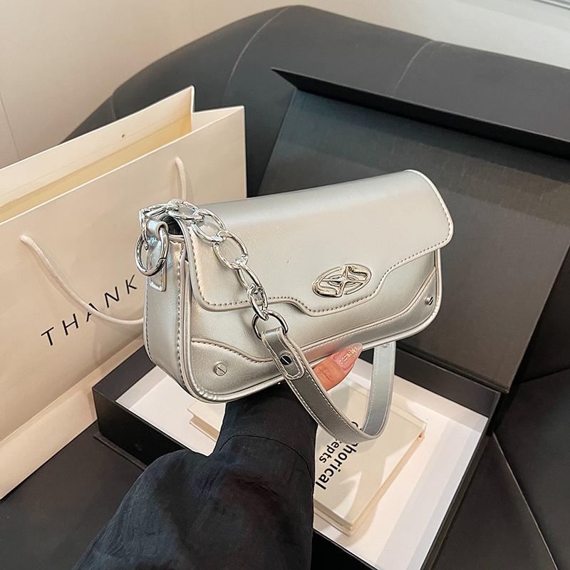 Women's bag Korean version trendy and fashionable shoulder bag  summer niche design simple and casual high-end crossbody bag