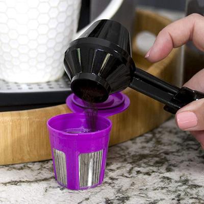Kaffee-Messtrichter für K-Cup-Pads, 2 EL Fassungsvermögen, Easy-Scoop-Leveler, wiederverwendbarer, auslaufsicherer Trichter, Mehrzwecklöffel
