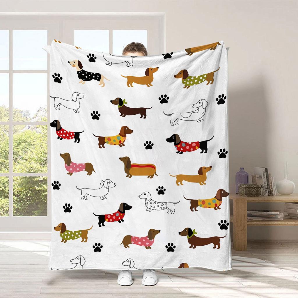 1 Pc Flannel Throw Blanket Cute Dachshund & Paw Print Soft Naptime Blanket All-Season Throw for Pet Lover Sofa Bed Decor Gift