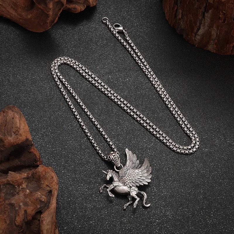 Greek Mythical Pegasus Unicorn Pendant Necklace, Titanium Steel Double winged Pegasus Chain, Suitable for Men and Women's Daily Party Gifts
