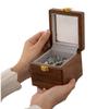 Walnussholz Uhrenbox mit transparentem Deckel - Elegante Aufbewahrung für mechanische Armbanduhren
