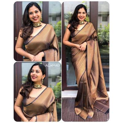 ALMAARI Store Is Adorned with Beautiful Zari Work In Form of Traditional Motifs. This Beautiful Saree Is Elegantly Decorated