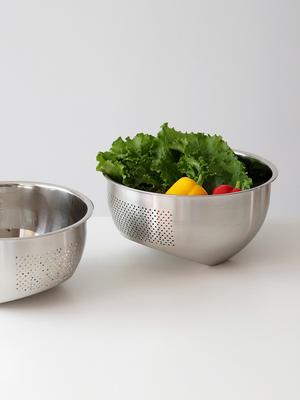 Kamomekitchen Stainless Steel Perforated Multipurpose Cleaning Bowl