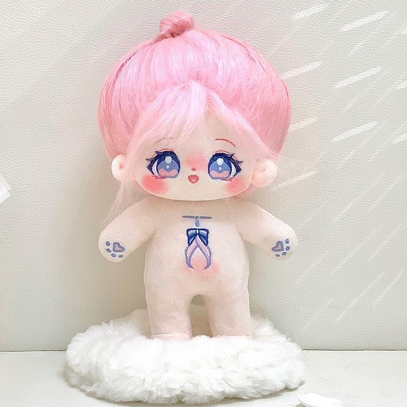 Plüschpuppe mit krausem Haar, mit wechselbarer Kleidung und Zubehör