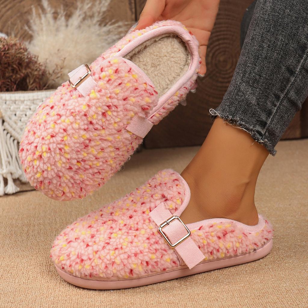 Fashion 2025 Women Slippers Beach Comfortable Anti-slip Sandals Summer Hollow Out Flats Shoes Women Lightweight Slippers Slides Women