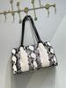 Crocodile Pattern Leather Tote: 2025 Large Capacity Handbag, Single Shoulder or Underarm Bag for Women.