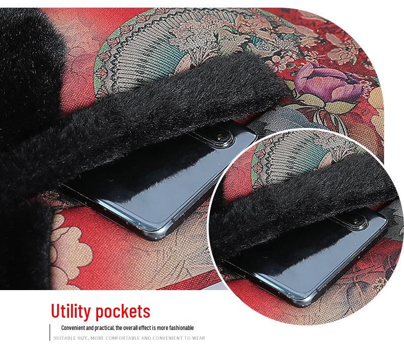 Stylish Winter Coat for Middle-aged and Elderly Women with Velvet Lining - Loose Fit, New Chinese Style