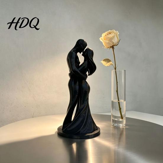 Smooth Curved Lines Decor 3D Printed Black & White Couple Hugging Statue Minimalist Modern Sculpture with Abstract Embrace Dust Wipe Figurine