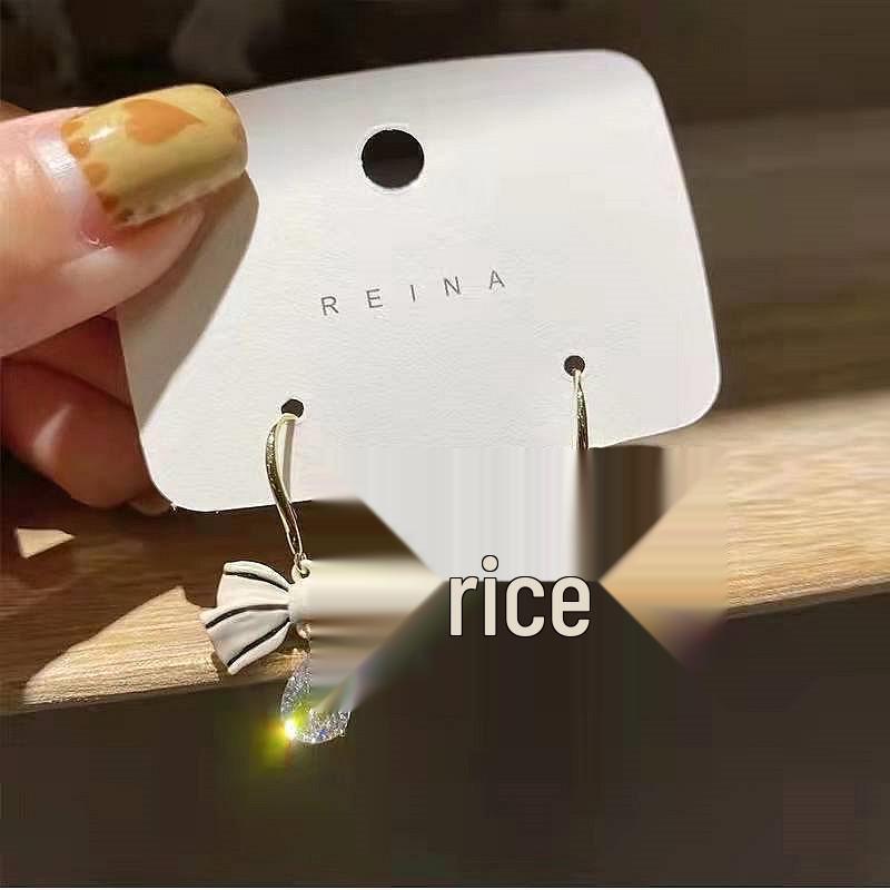 S925 Silver Teardrop Pearl Zircon Stud Earrings: Elegant Women's Fashion