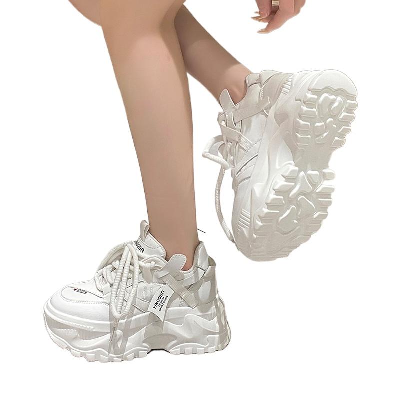 

Модная женская обувь на высокой платформе, повседневная кожаная обувь, новые осенние кроссовки на шнуровке, массивные кроссовки, танкетки, скрытая платформа, повседневная белая обувь для женщин 35 бежевый