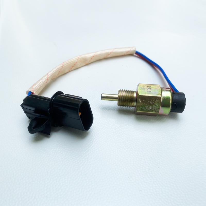 For Mitsubishi Pajero V31 Reverse Light Switch 4G64 4WD Reverse Sensor