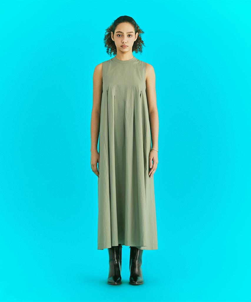 Er Er Pleated Detail Dress Khaki