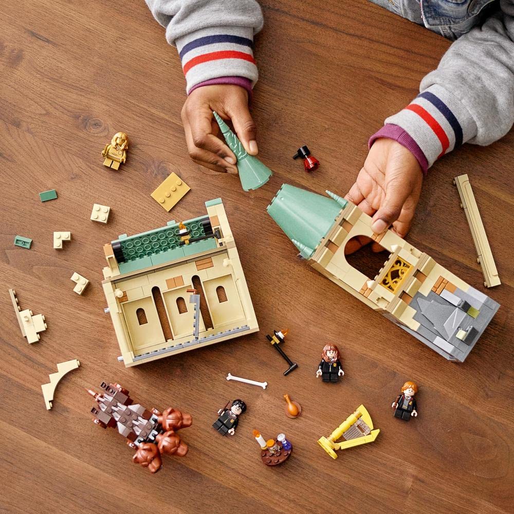 LEGO Harry Potter Hogwarts™: Fluffy Encounter 76387