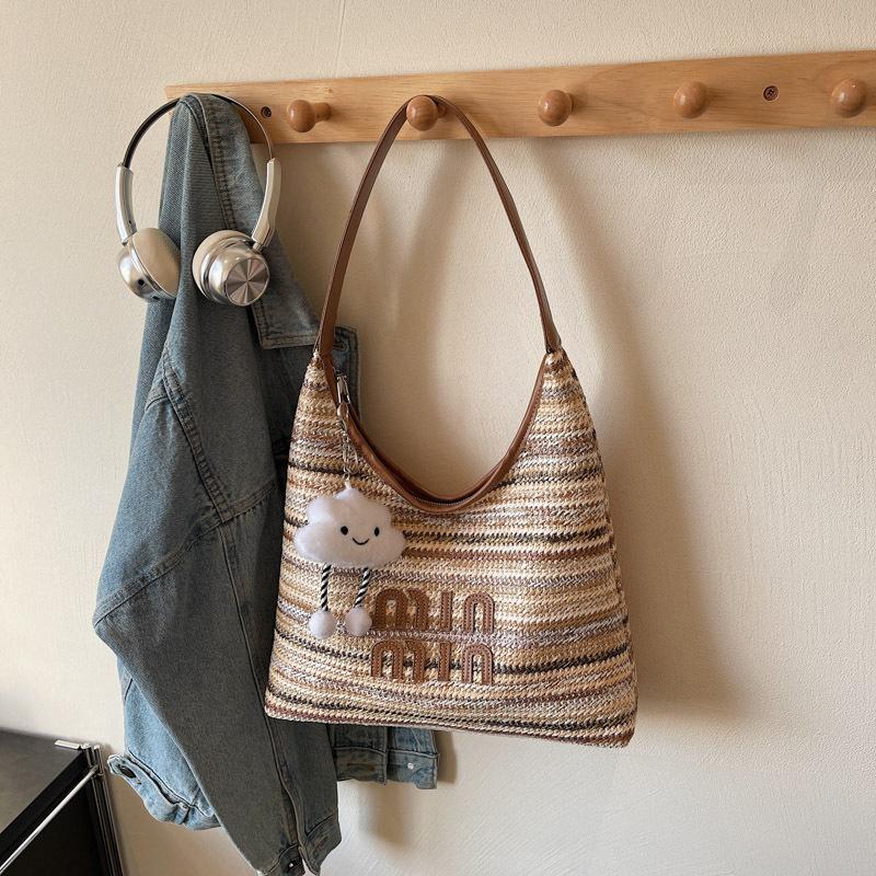 2025 new tote bag hand-woven large-capacity handbag simple and versatile shoulder messenger bag