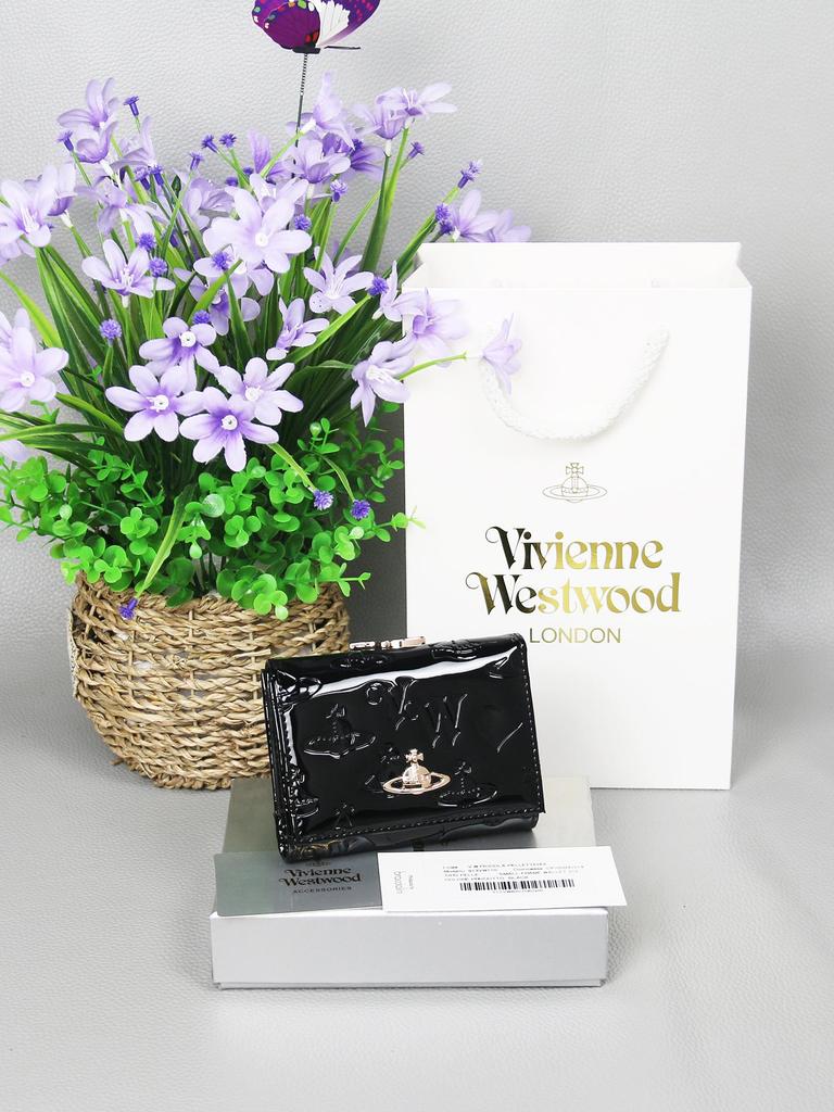 Portefeuille pliant triple pour femme 2025: Cuir Véritable de Vachette, Westwood, Design Embossé Cœur