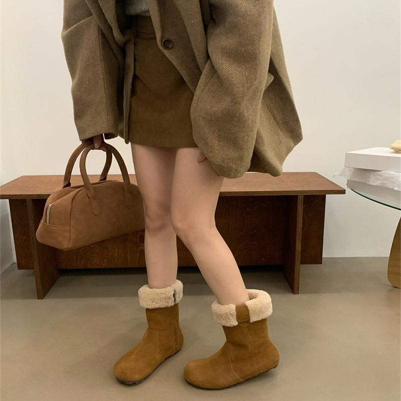 2025 autumn and winter round head flat bottom thin short boots women's retro fur versatile temperament Martin boots